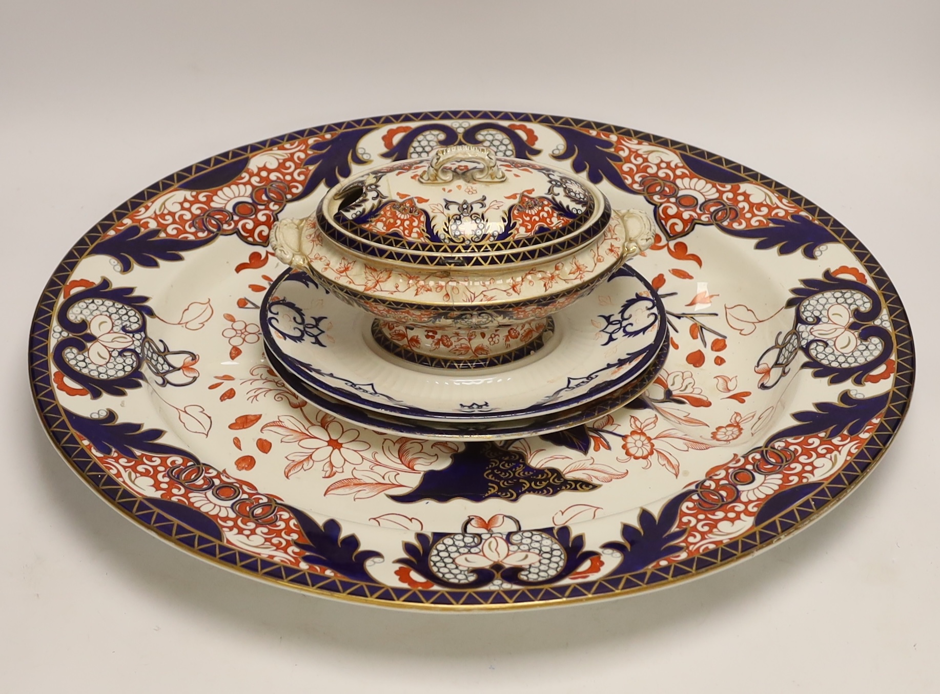 A Royal Crown Derby Japan pattern meat dish, together with three other, matching, damaged pieces (4)